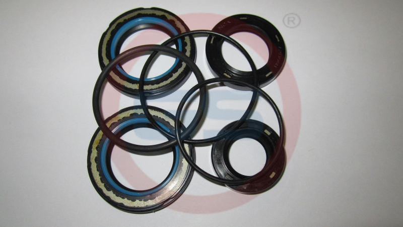 2KIT6743 Ремкомплект рулевой рейки Toyota Hiace 1989-1995