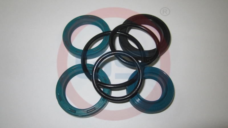 2KIT2621-1 Ремкомплект рулевой рейки Ford Granada 1972-1985