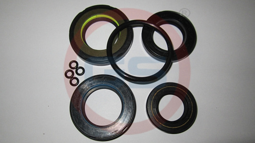 2KIT4647 Ремкомплект рулевой рейки Mitsubishi Diamante 1996-2002